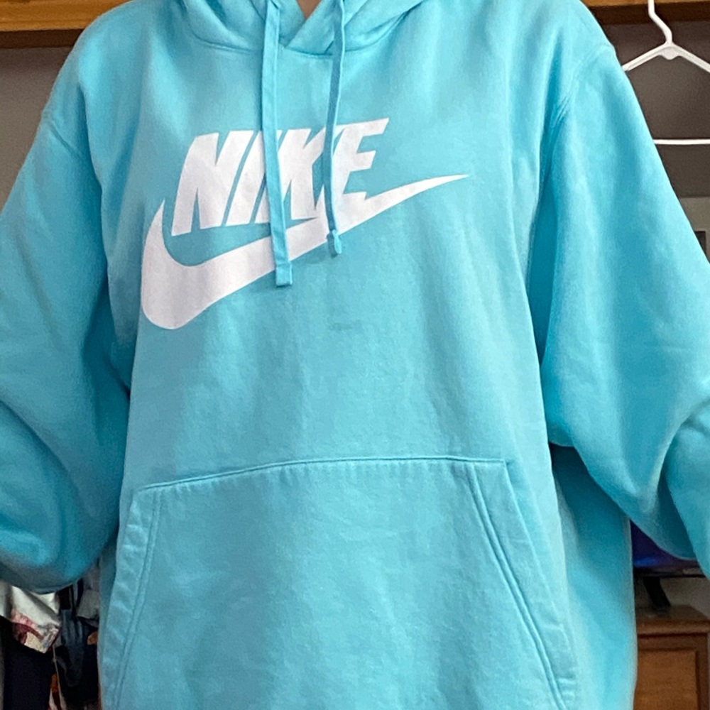 Men’s Nike hoodie